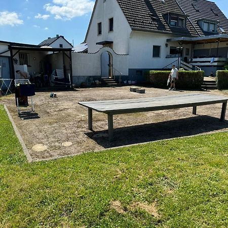 Ferienhaus Hoss Тройсдорф Екстериор снимка